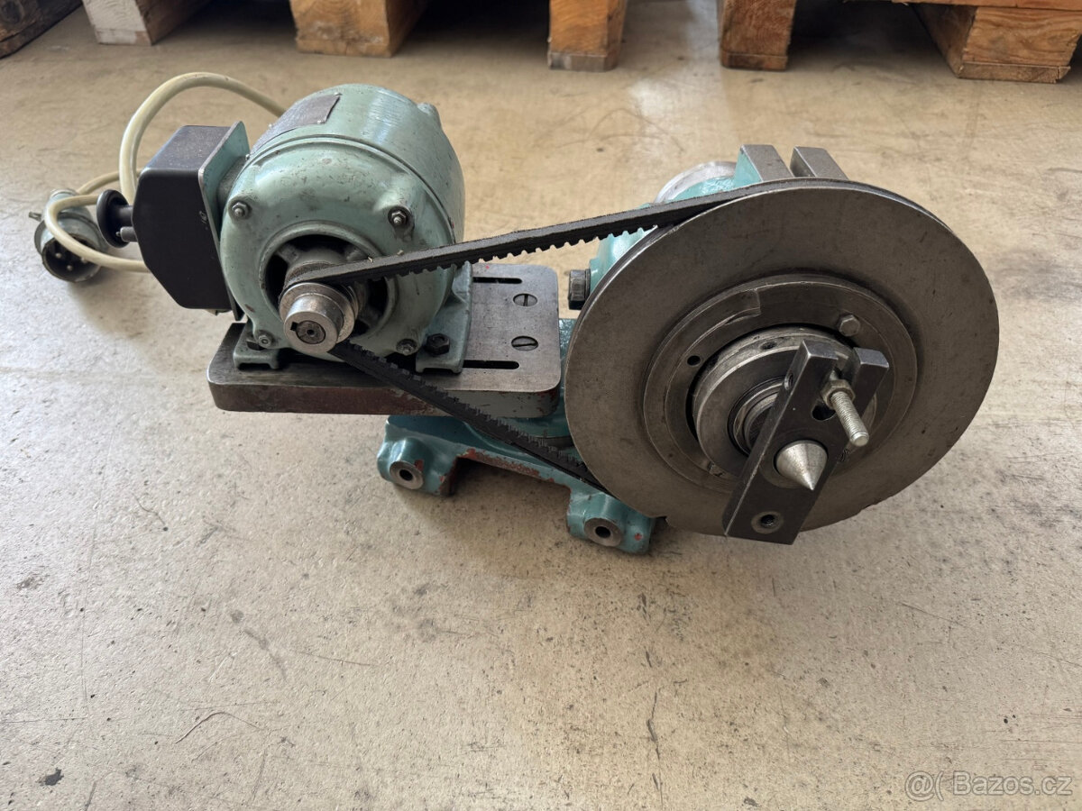 Příslušenství pro BN102 - poháněný vřeteník - 3