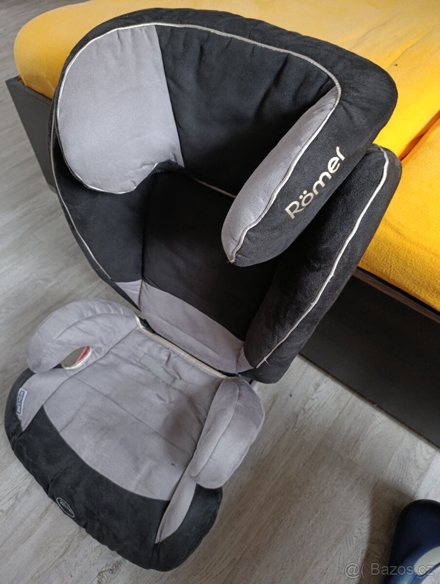 Dětské skládací židle a autosedačka - 3