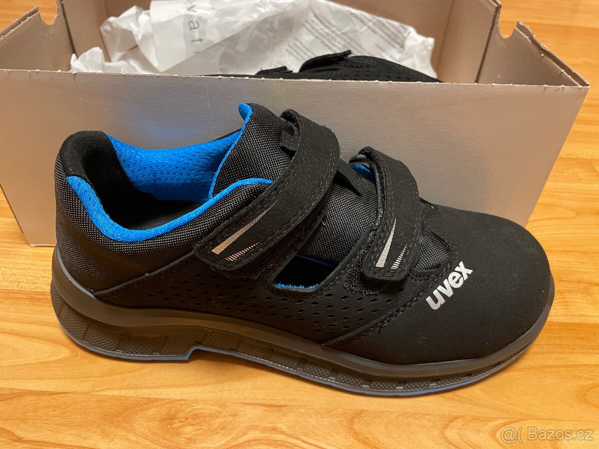 Boty UVEX - 3