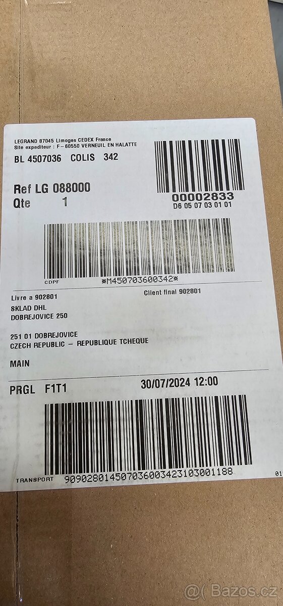 Legrand podlahový box - 2ks NOVÉ - 3