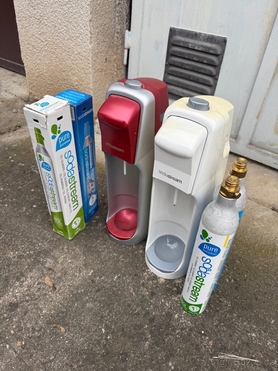Sodastream 2x + lahve - 3