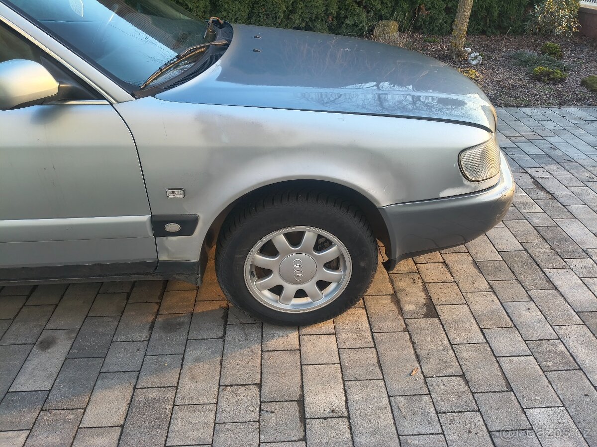 Audi a6 c4 103kw quattro - 3