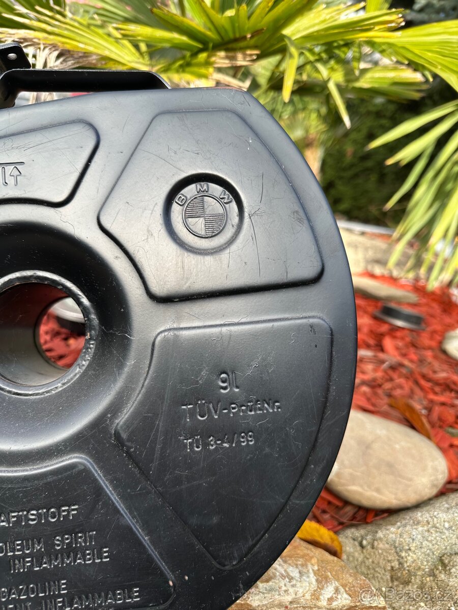 BMW - kanystr original 9L - 3