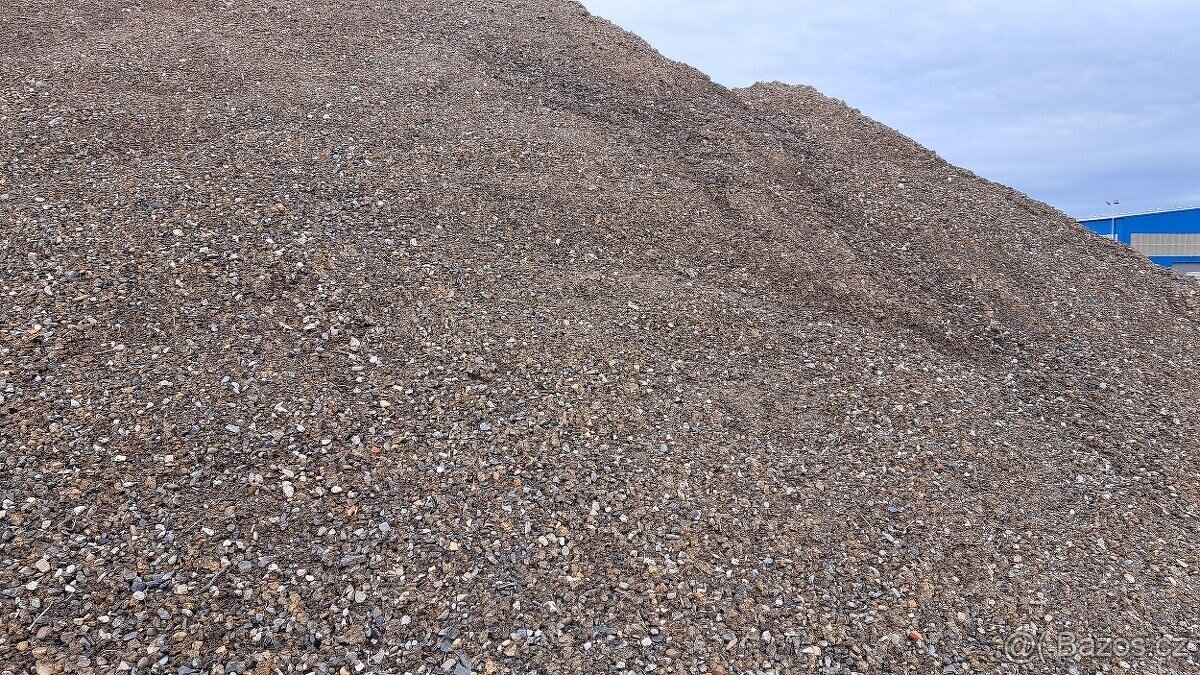 Materiál 0-63/Hlína - 3