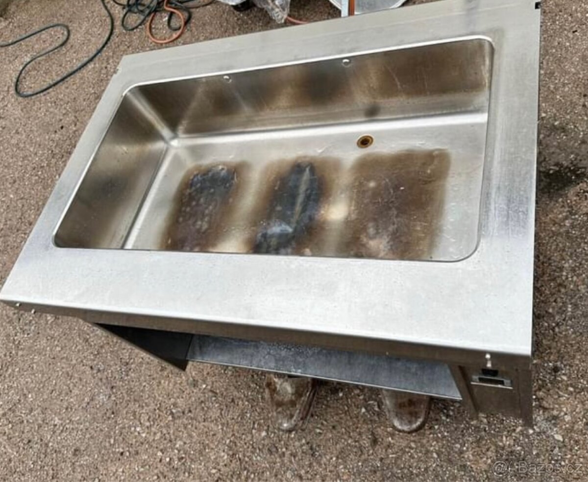 Výdejní ohřívací stůl - 3x GN1/1 - 3