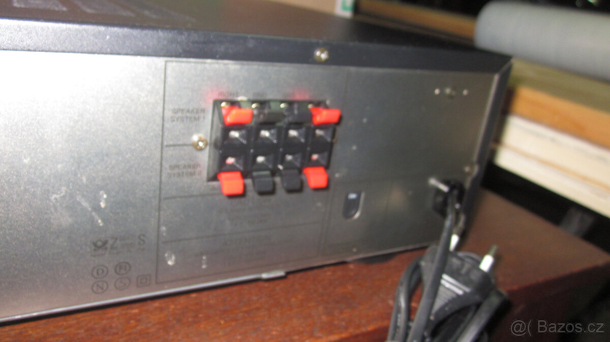 HARMAN KARDON STEREO RECIVER MODEL HK 3300 - 3