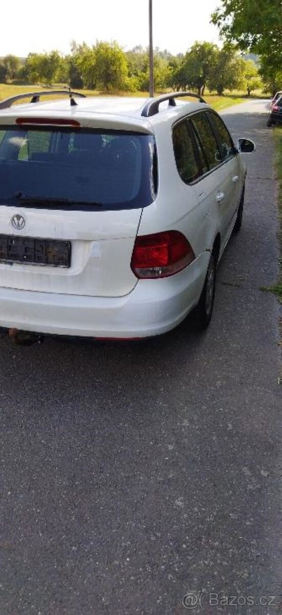 Golf V 1,6 75Kw variant - 3