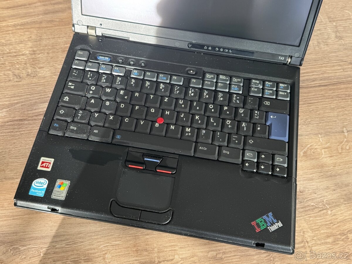 IBM ThinPad T43 na ND - 3