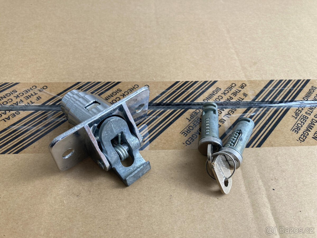 VAZ LADA 2102 - sada zámků - 3