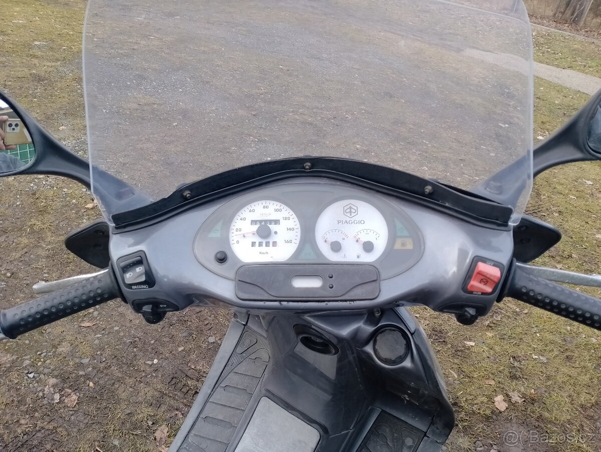 Piaggio Hexagon 250 - 3