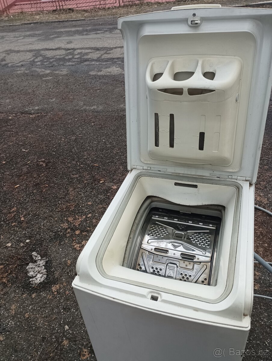 Vrchem Plněna Pračka Bauknecht 5 KG - 3