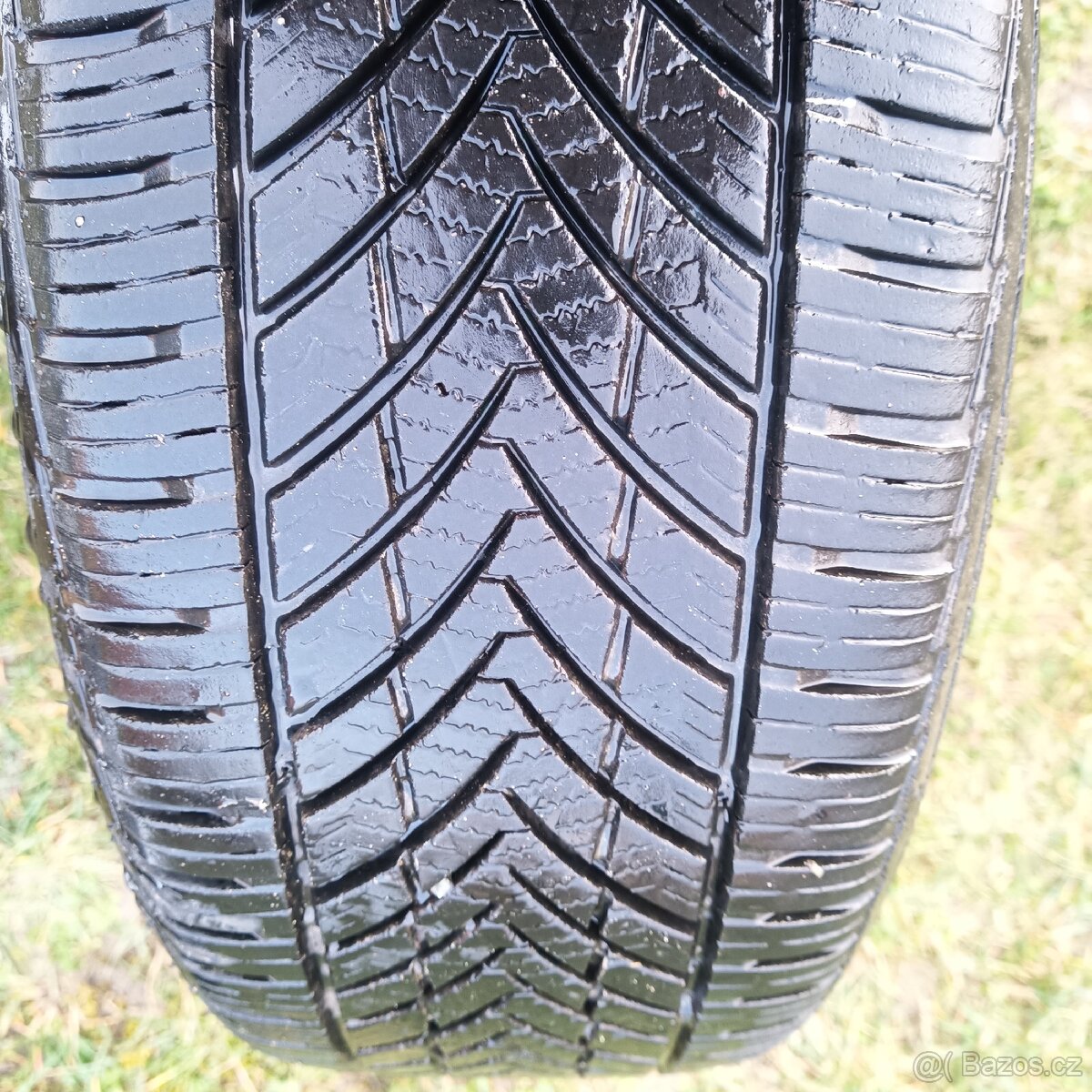 195/60 R 15 Ford celoroční - 3