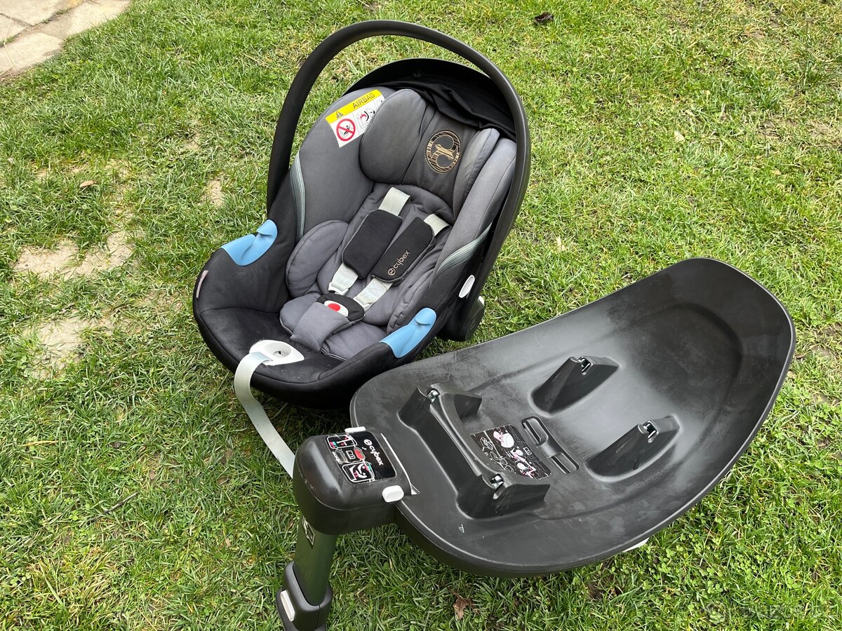 Autosedačka CYBEX + základna - 3