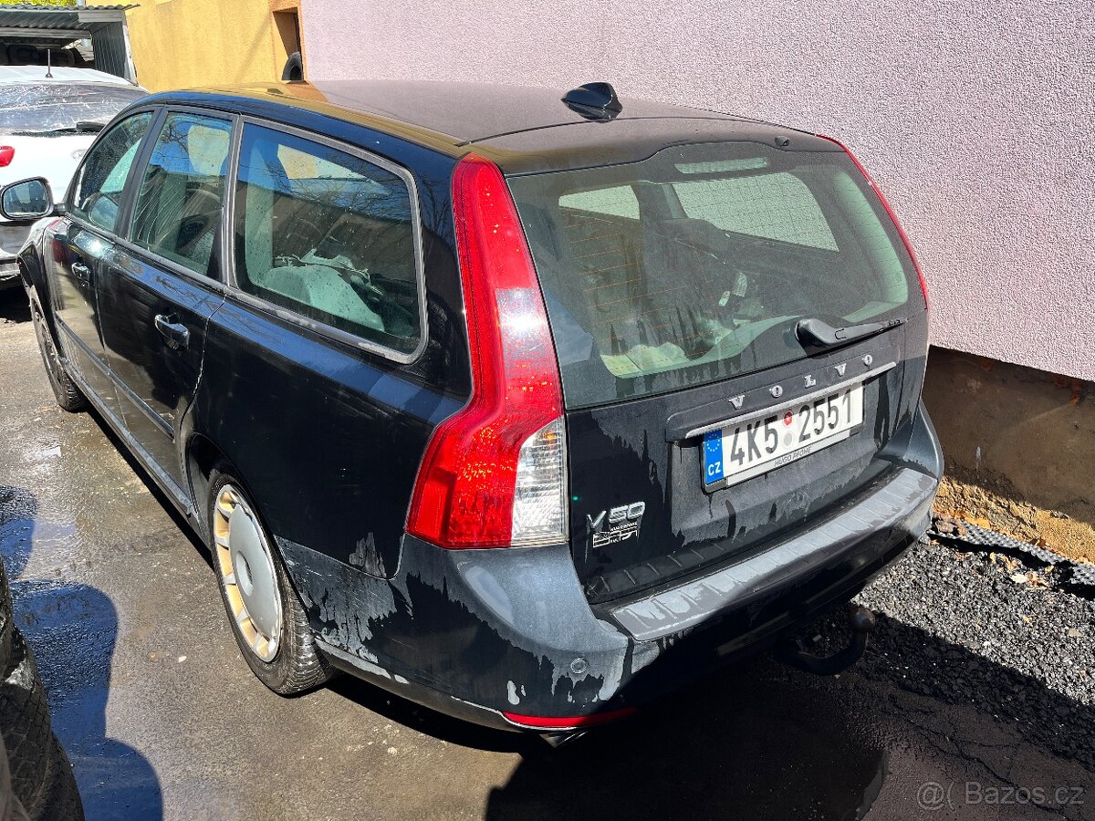 Volvo V50 - 3
