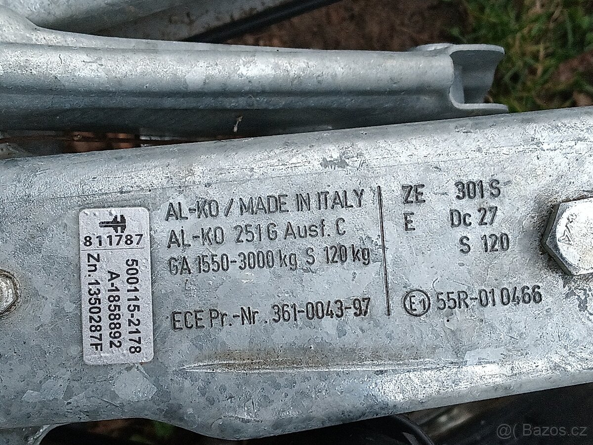 Sklápěcí vlek Pongratz 3000 kg celková.