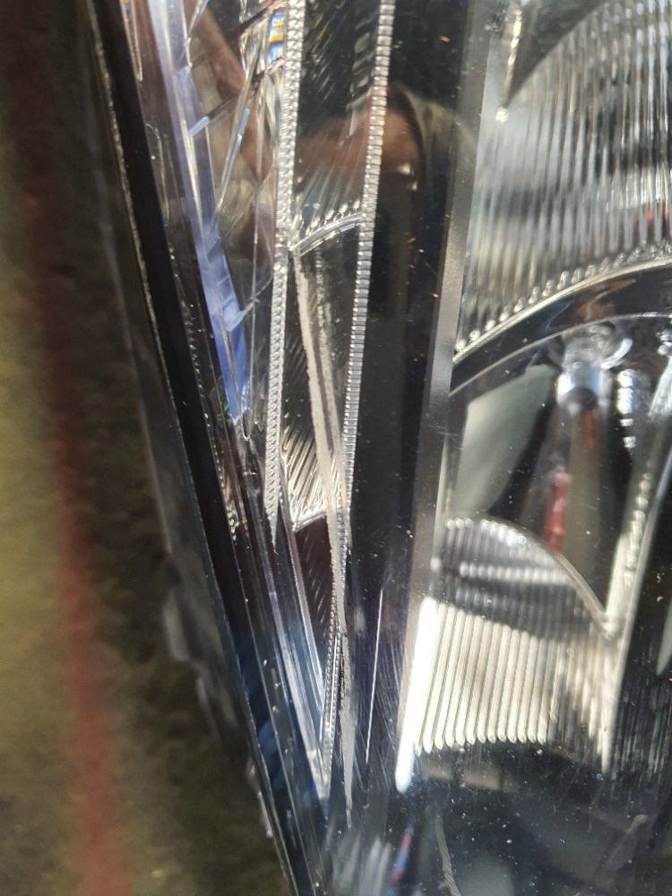 PRAVÉ PŘEDNÍ SVĚTLO ŠKODA SCALA 657941016 - 3