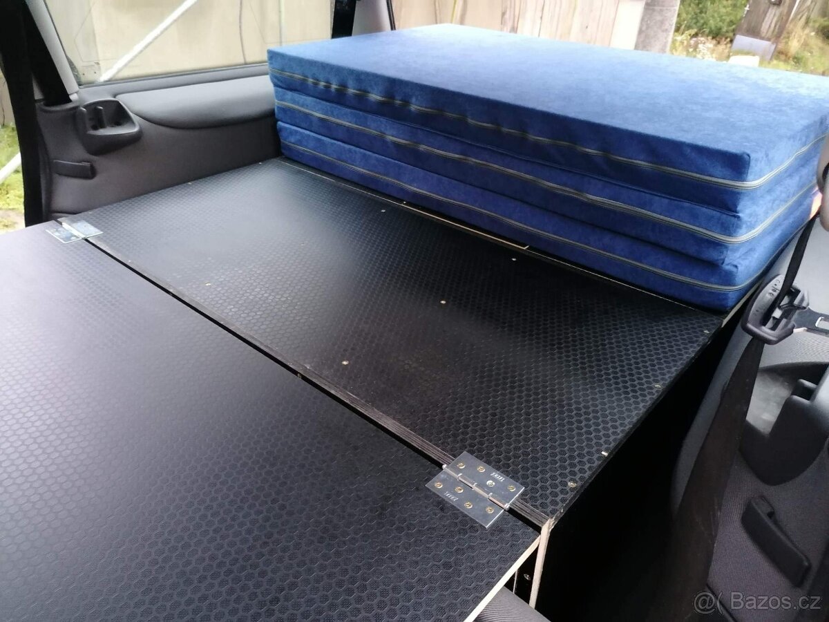 Spací vestavba do Ford Galaxy - 3