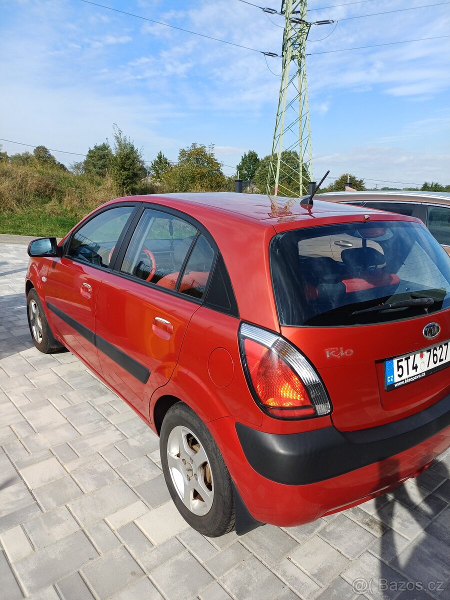 Kia rio, Prvni majitel, klima,plus sada litych kol - 3