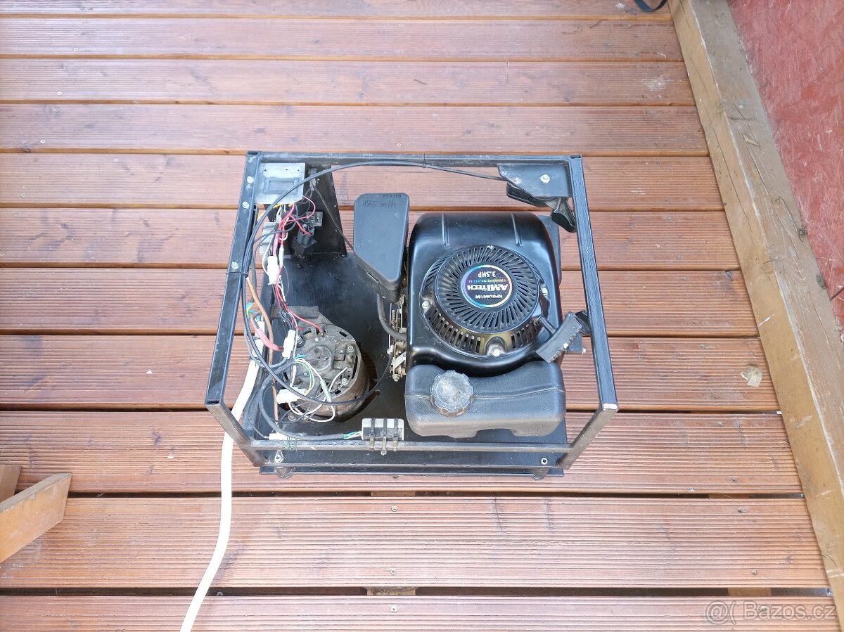 Elektrocentrála 12V/55A - 3