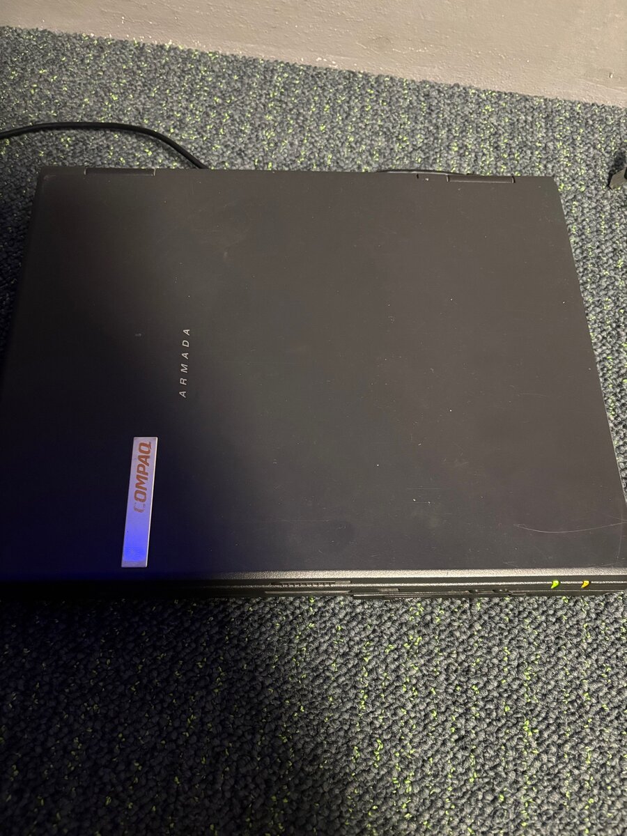 Compaq Armada E500 - 3