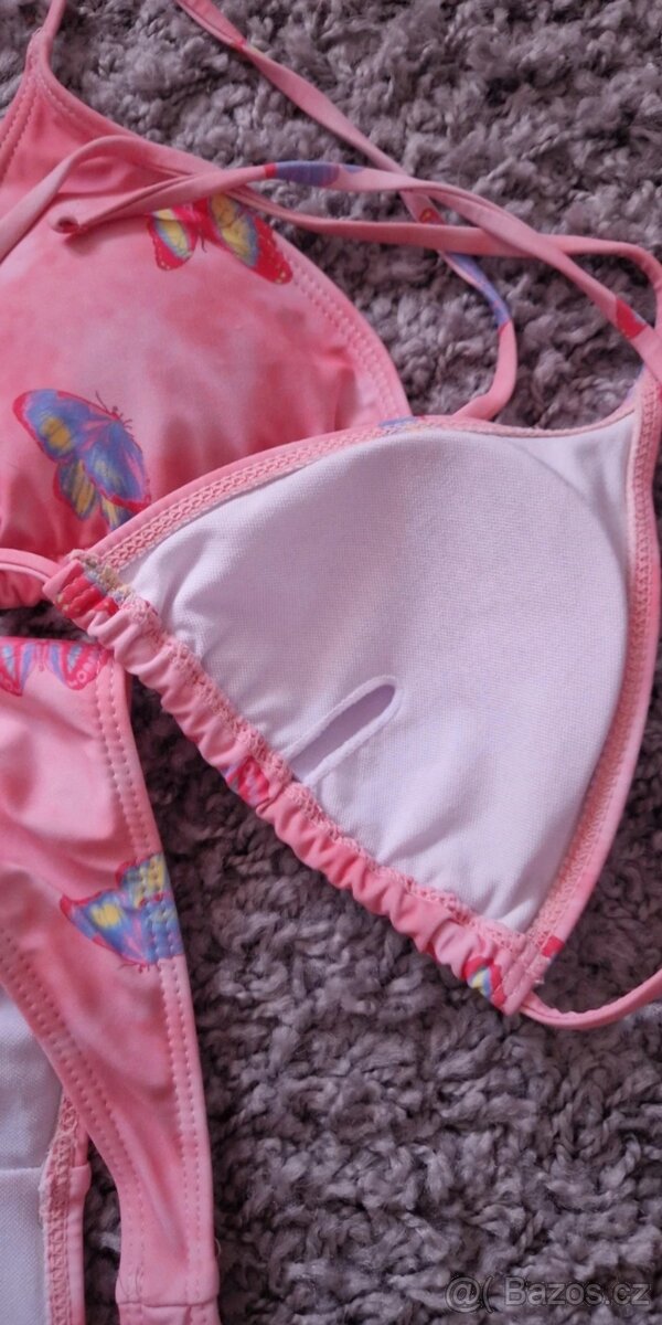 Krásné dvoudílné plavky - 3