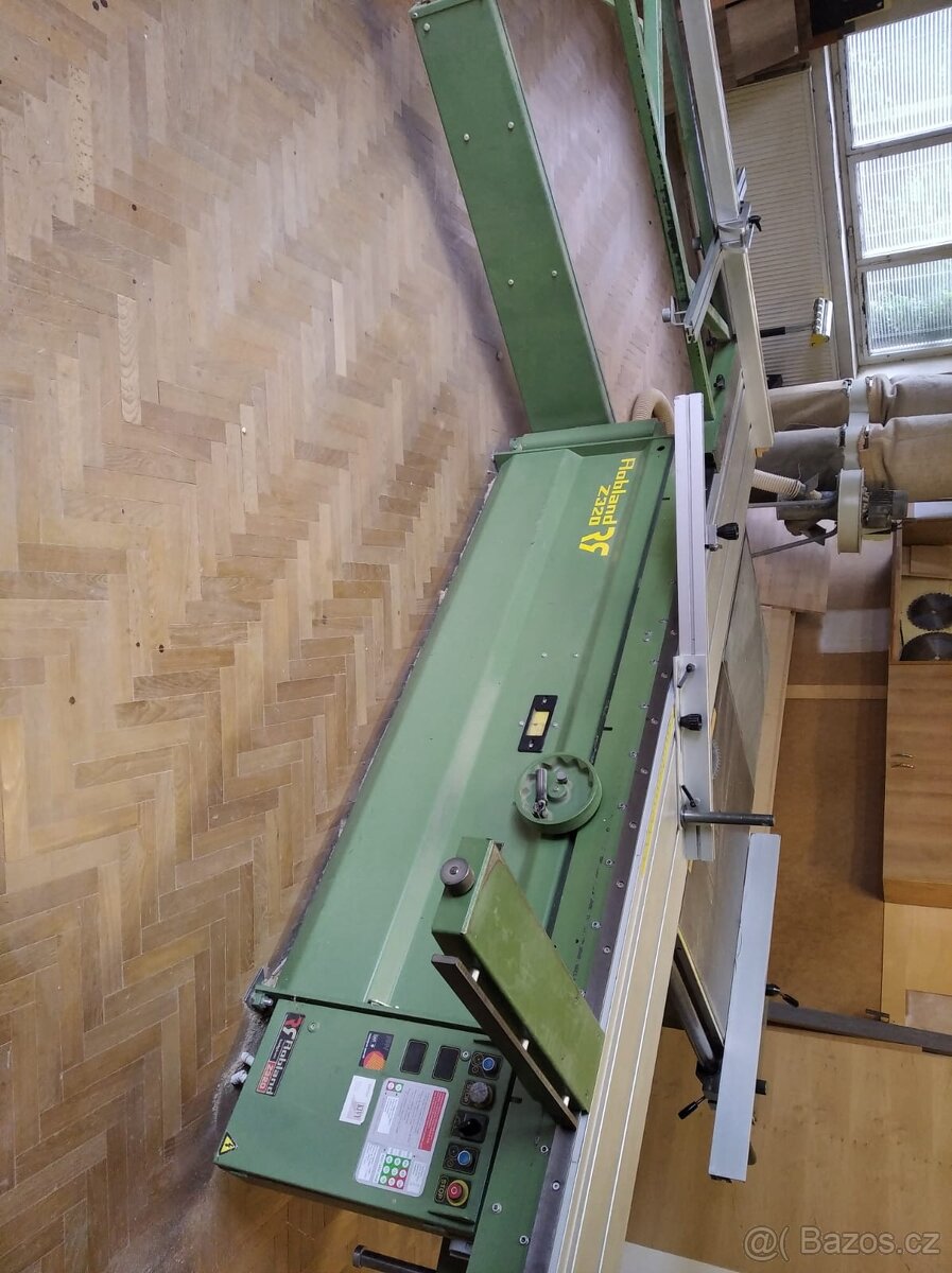 Formatovací pila Robland Z320 - 3