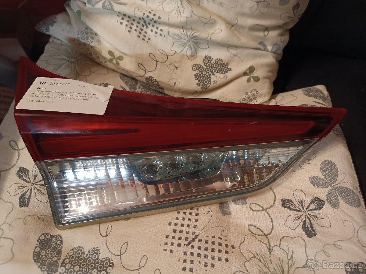 Zadní levý segment s mlhovým světlem Toyota Auris. - 3