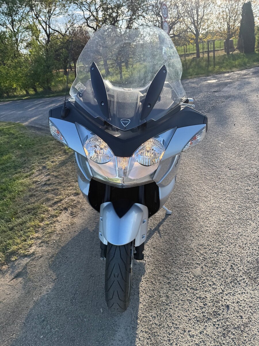 Triumph Trophy 1215 SE (2013) - 3