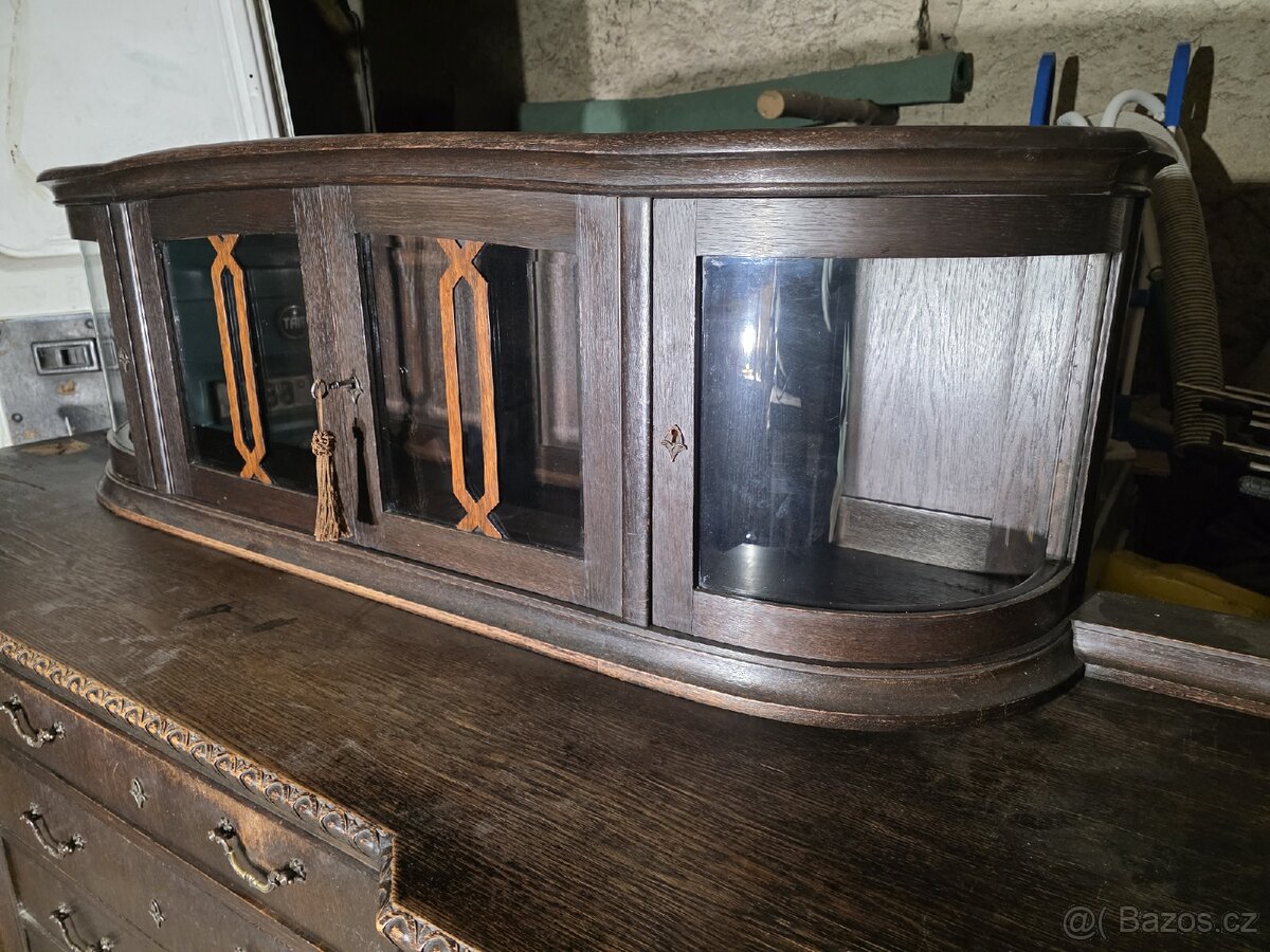 Starožitný Příborník - 3