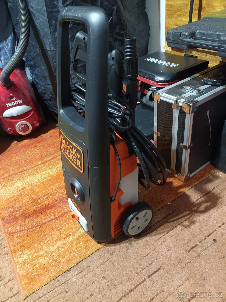 Vysokotlaký čistič Black & Decker - 3