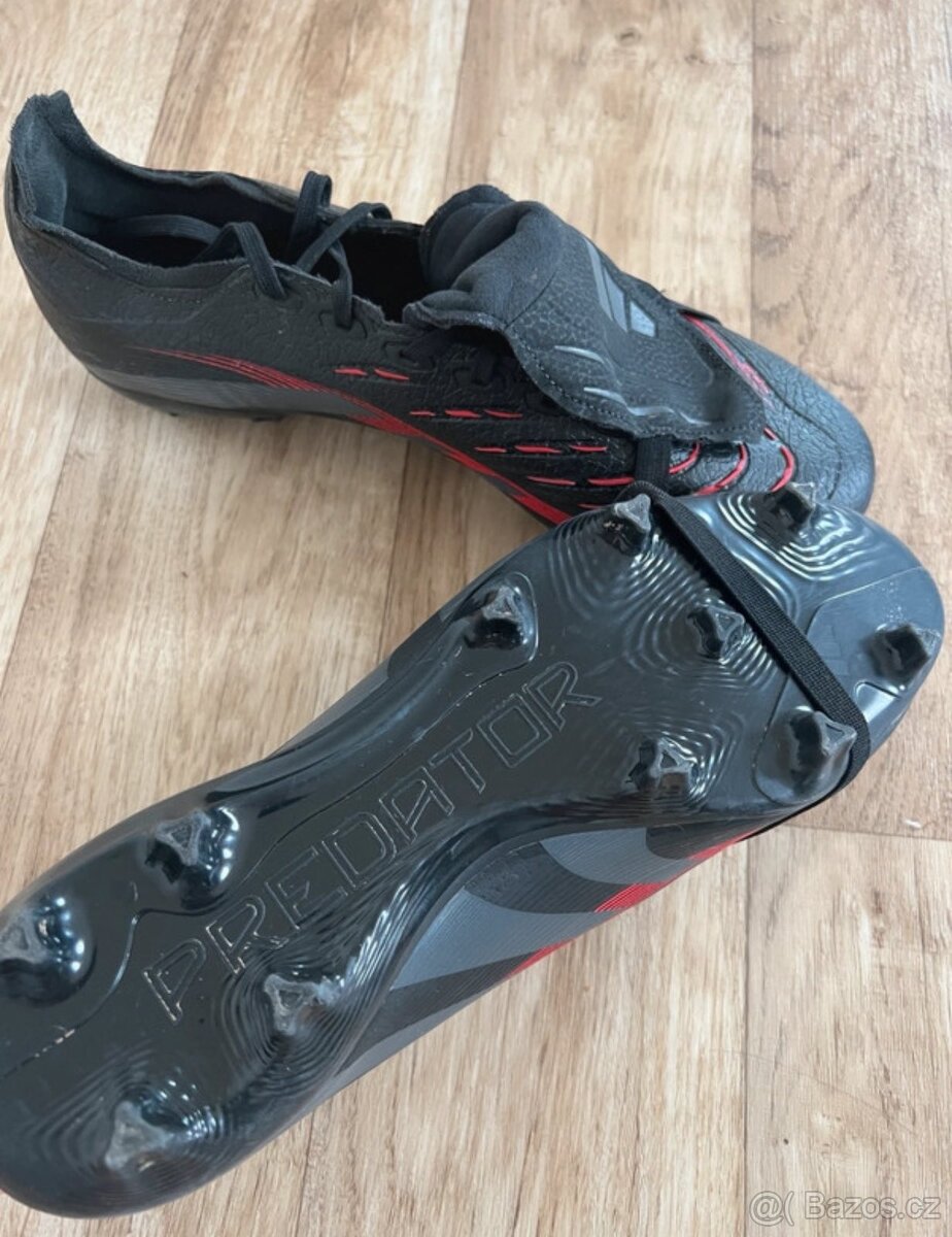 Kopačky značky Adidas 43 1/3 - 3