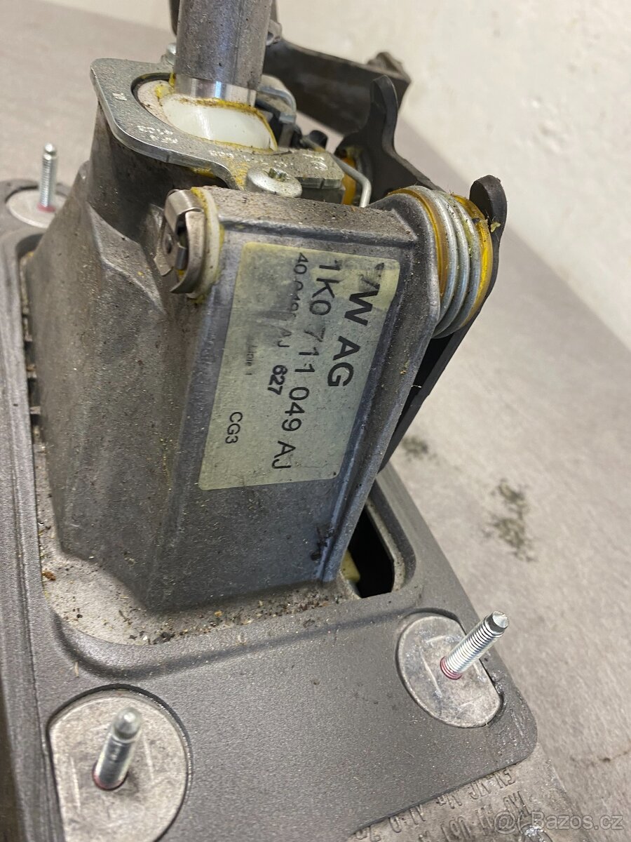 VW GOLF 5 1.9TDI 77KW 03-08 - KULISA ŘAZENÍ 1K0 711 049 AJ - 3