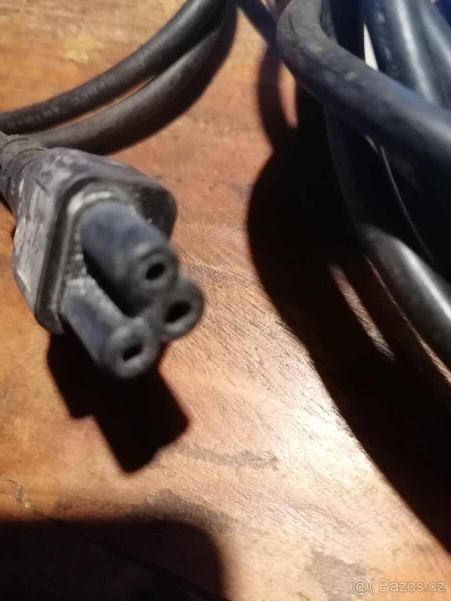 Kabely - napájecí - 3