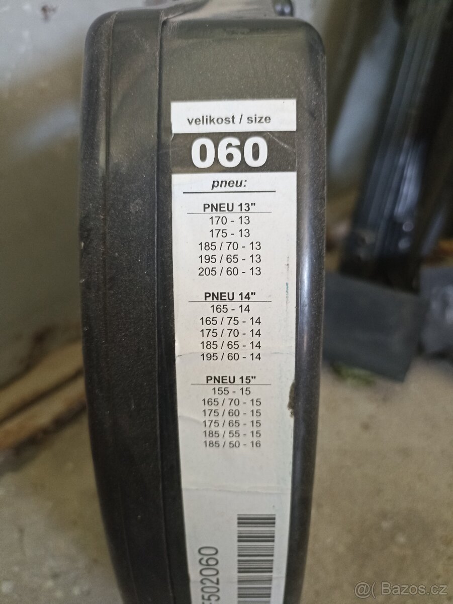 Zimní 13" novou rezervu na Felicii - 3