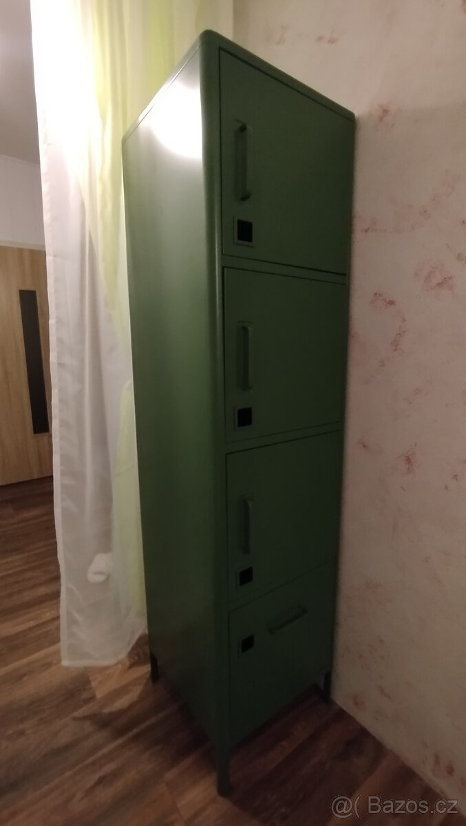 Skříň plechová - 3