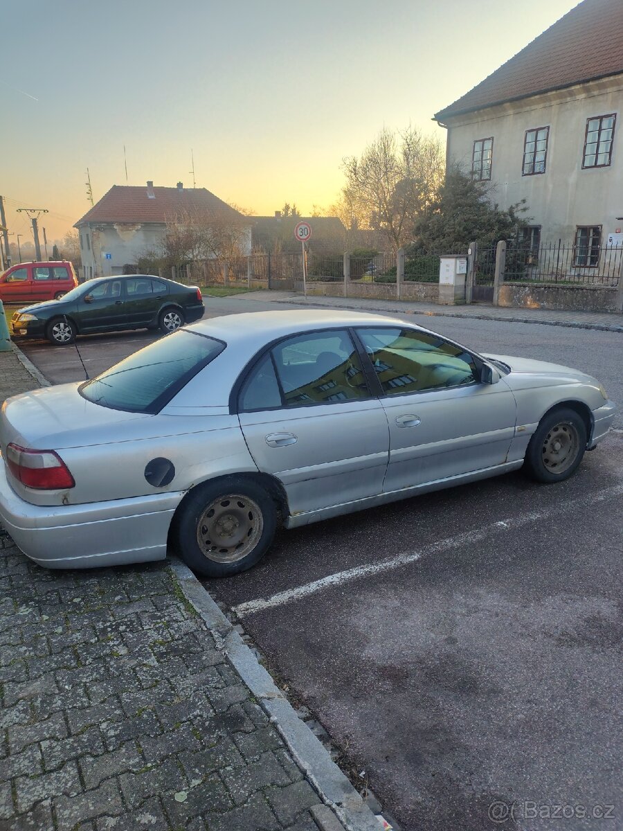 Opel Omega 2.5 td 96kw - 3