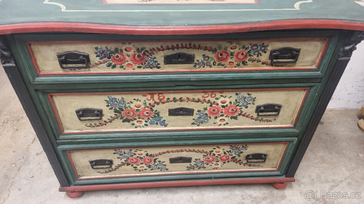Malovaná komoda - 3