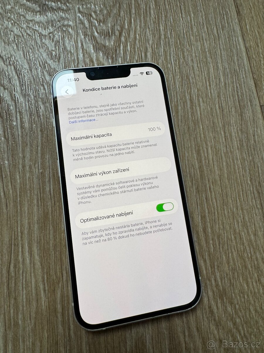 Apple iPhone 13 128GB Bílý - 3