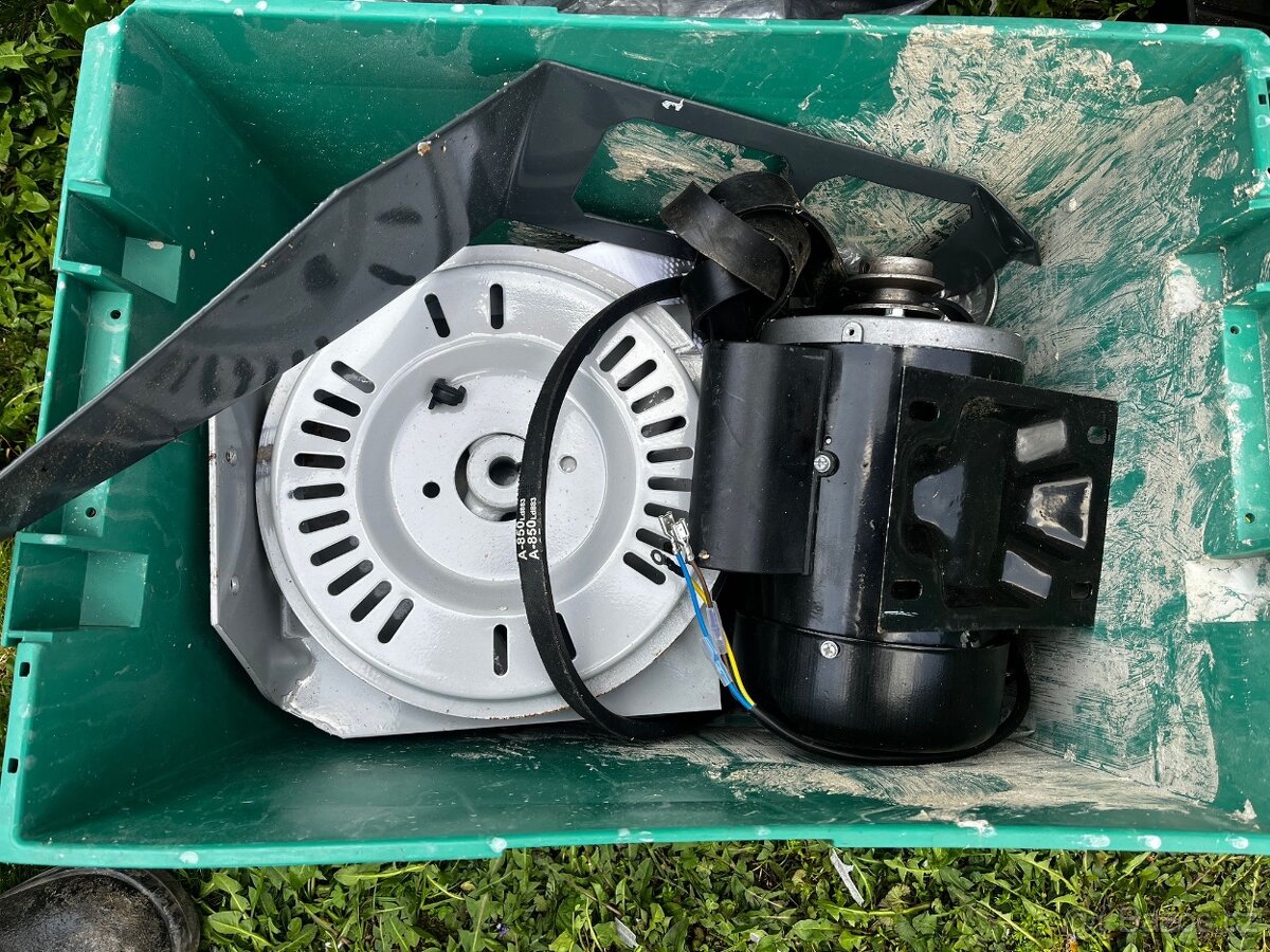 Michacka 230V/550w 180l - 3