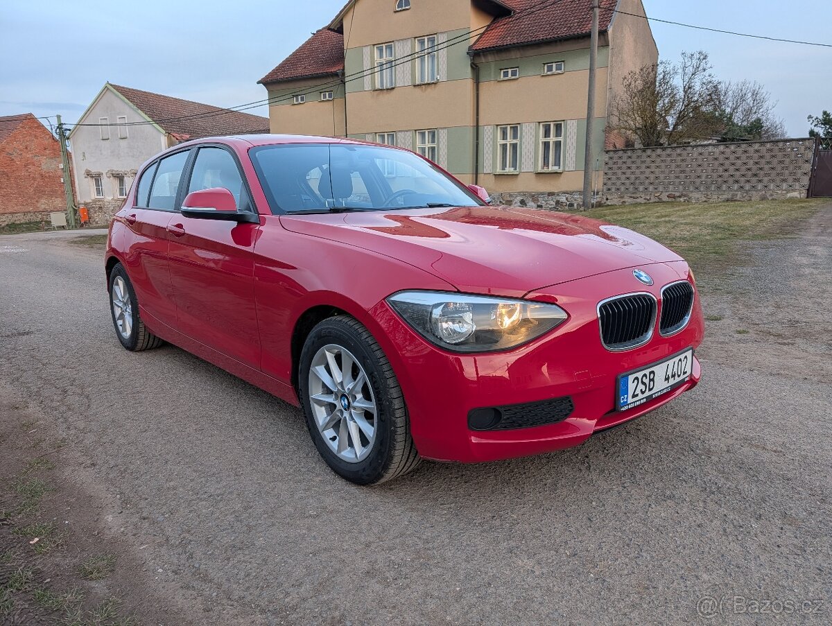 BMW 116i F20 (2012) - 3
