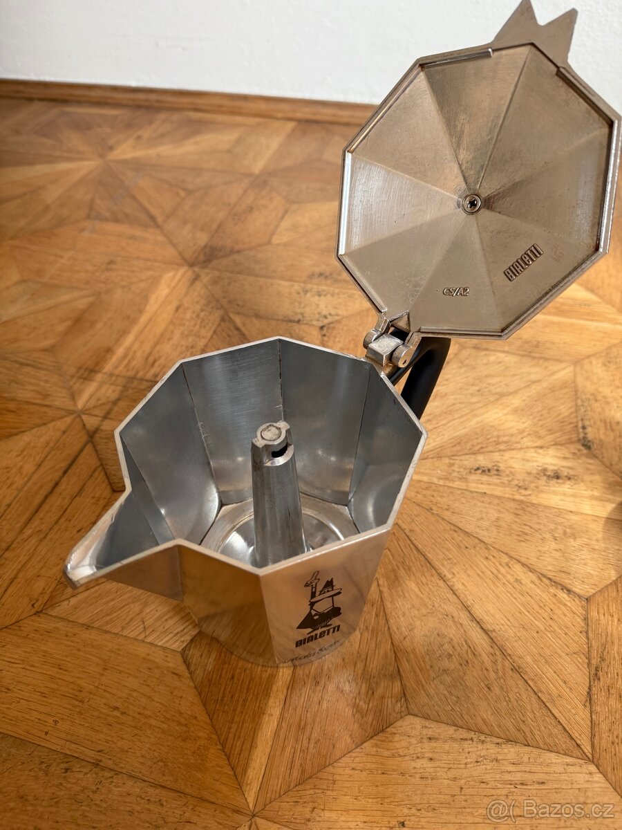 Moka konvička Bialetti 12 šálků - 3