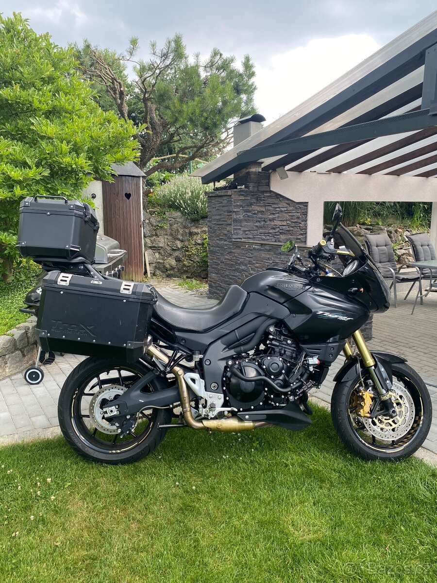Triumph Tiger 1050 - 3