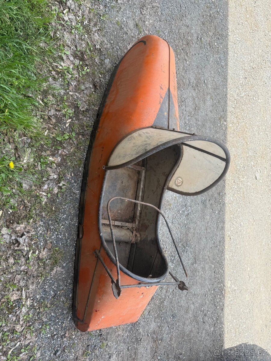 Sidecar Tůma - 3