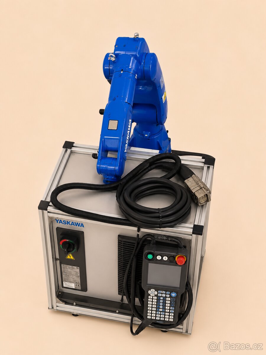 Průmyslový robot YASKAWA Motoman GP7 - 3