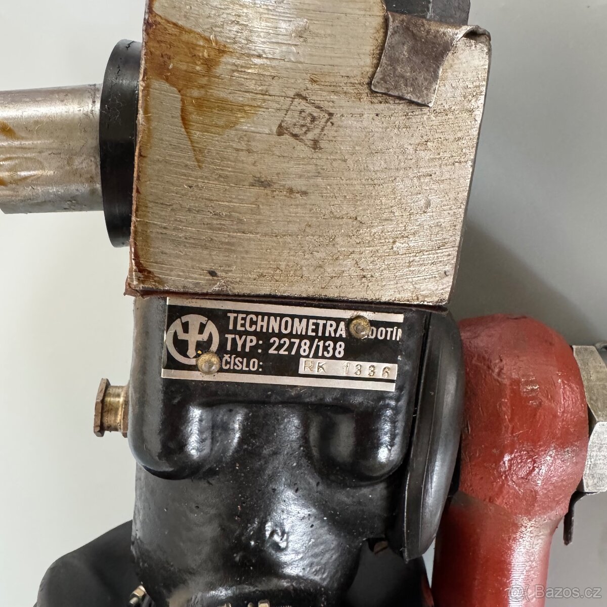 Servo vslec úplný Tatra 138/148 - 3