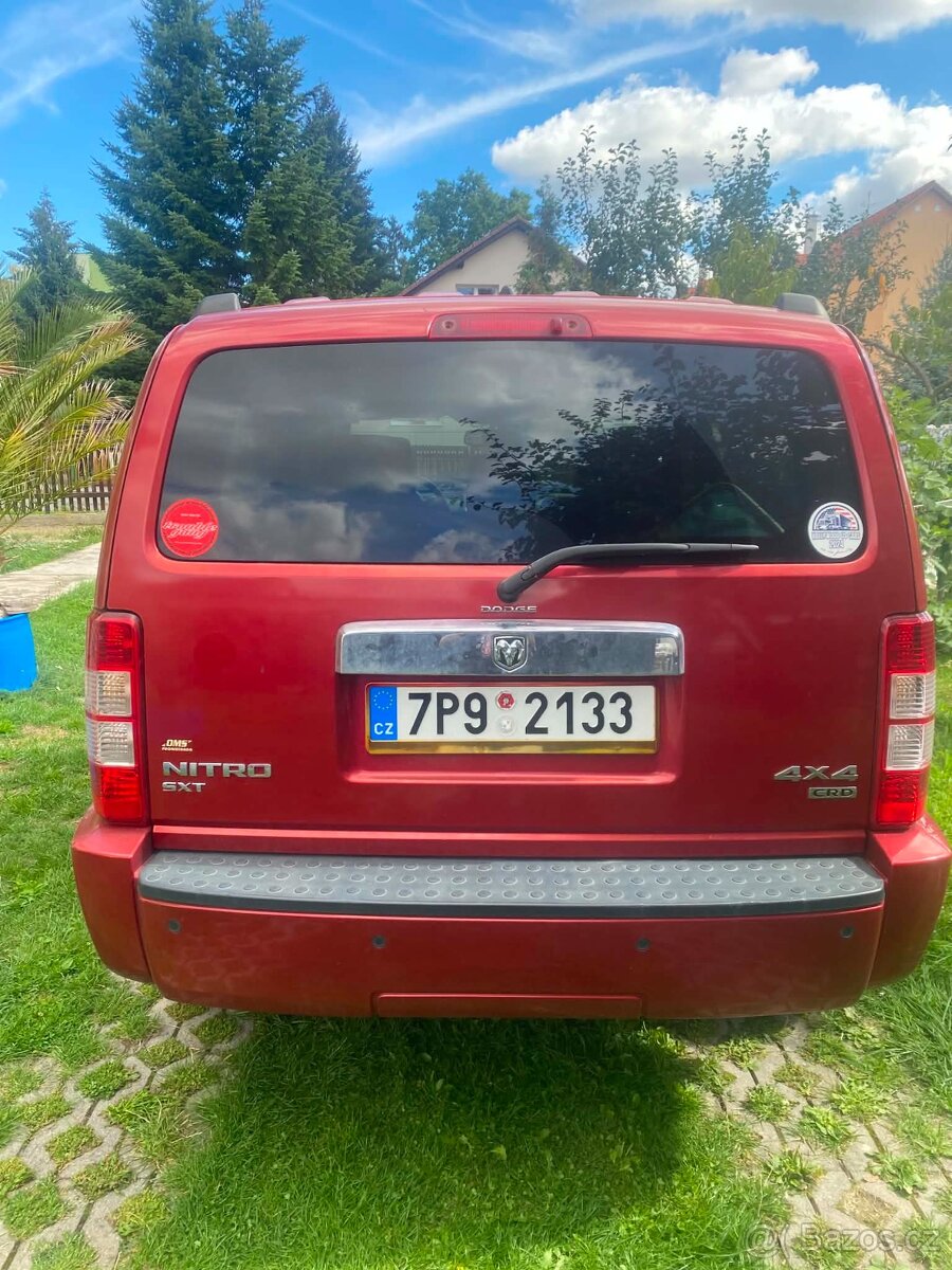 Dodge Nitro 2.8 - 3