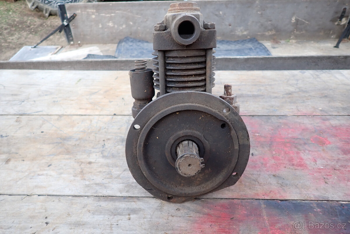 traktr ZETOR - kompresor - 3