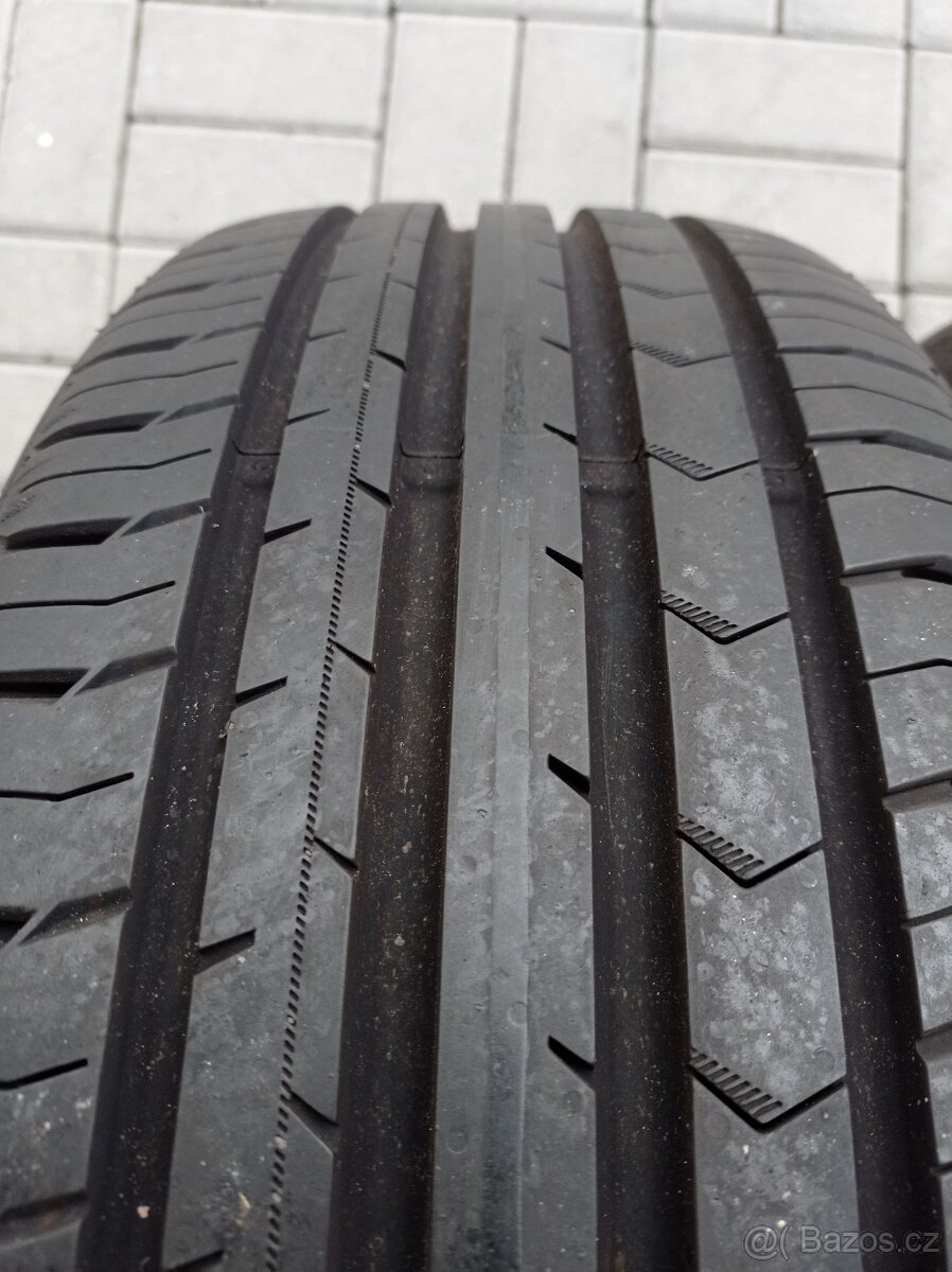 Zánovní letní 16" al kola ORIGINAL VOLVO V50 - 3