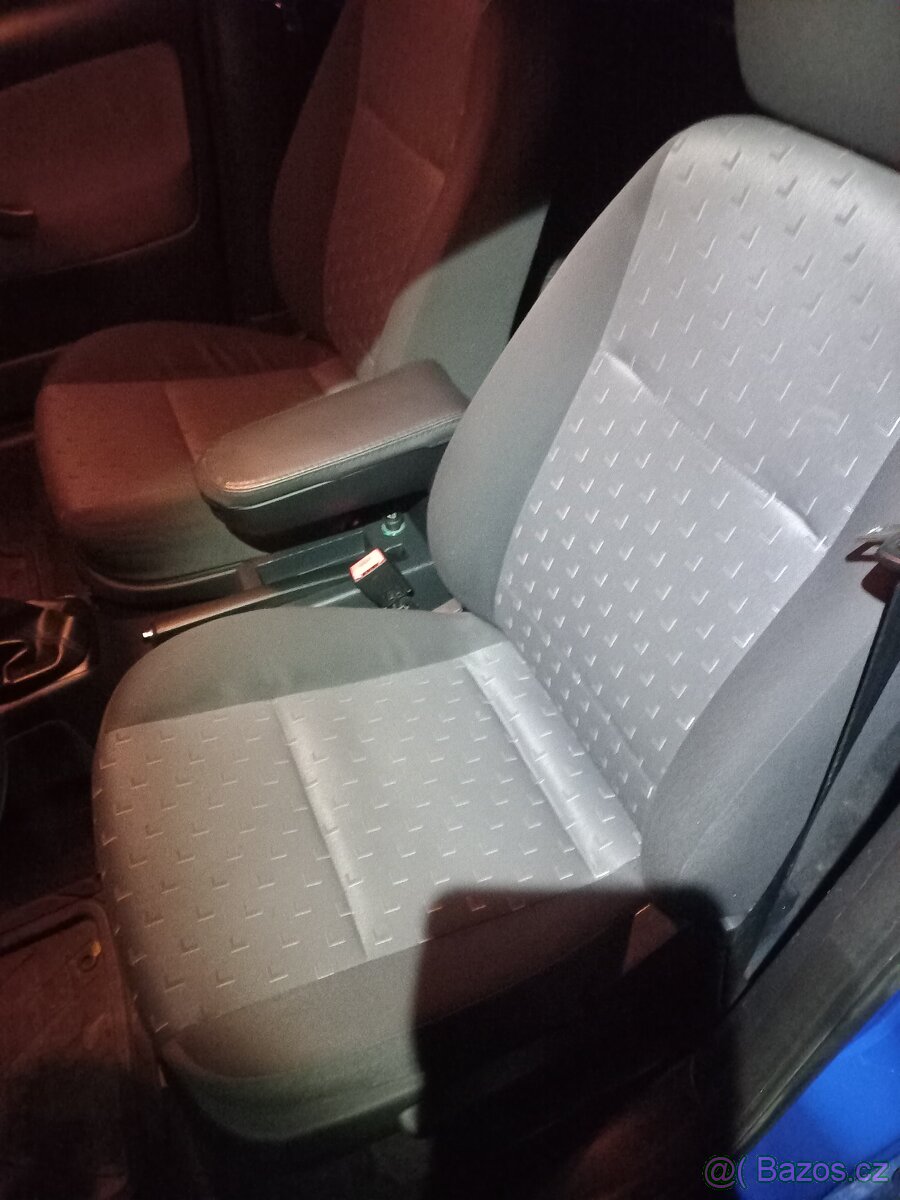 Přední sedačky Octavia I. - 3