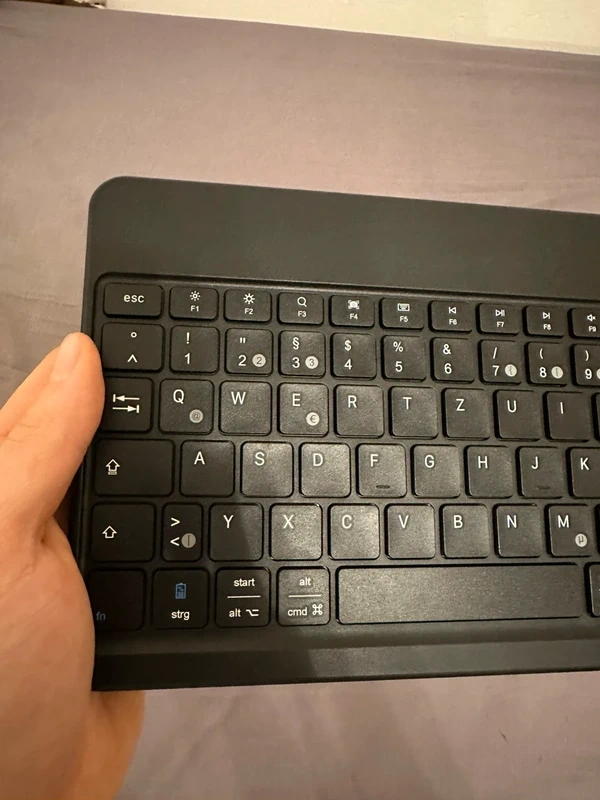 Bezdrátová klávesnice Emetok EM003 – jako nová - 3